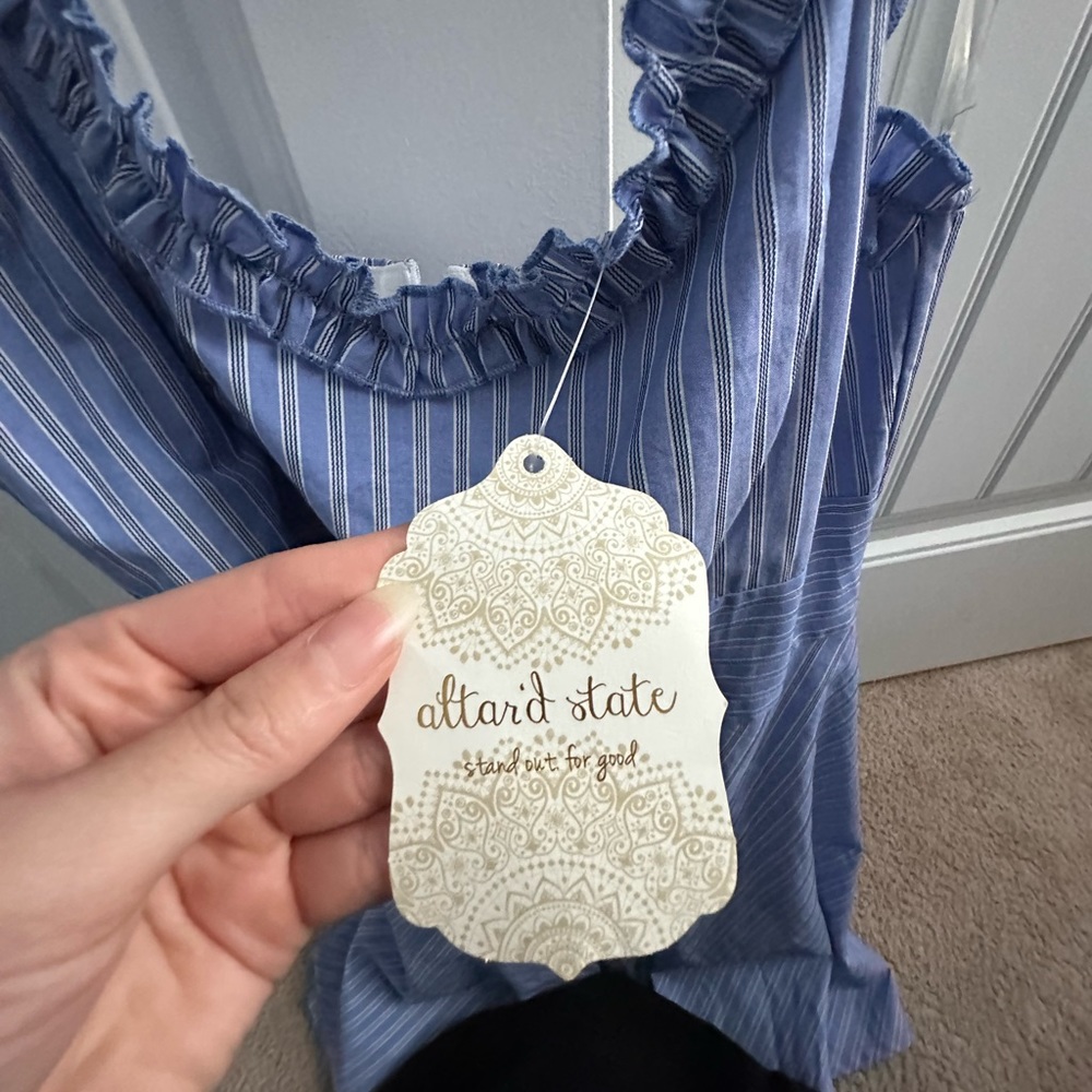 Alter’d State Dres - Picture 3 of 4